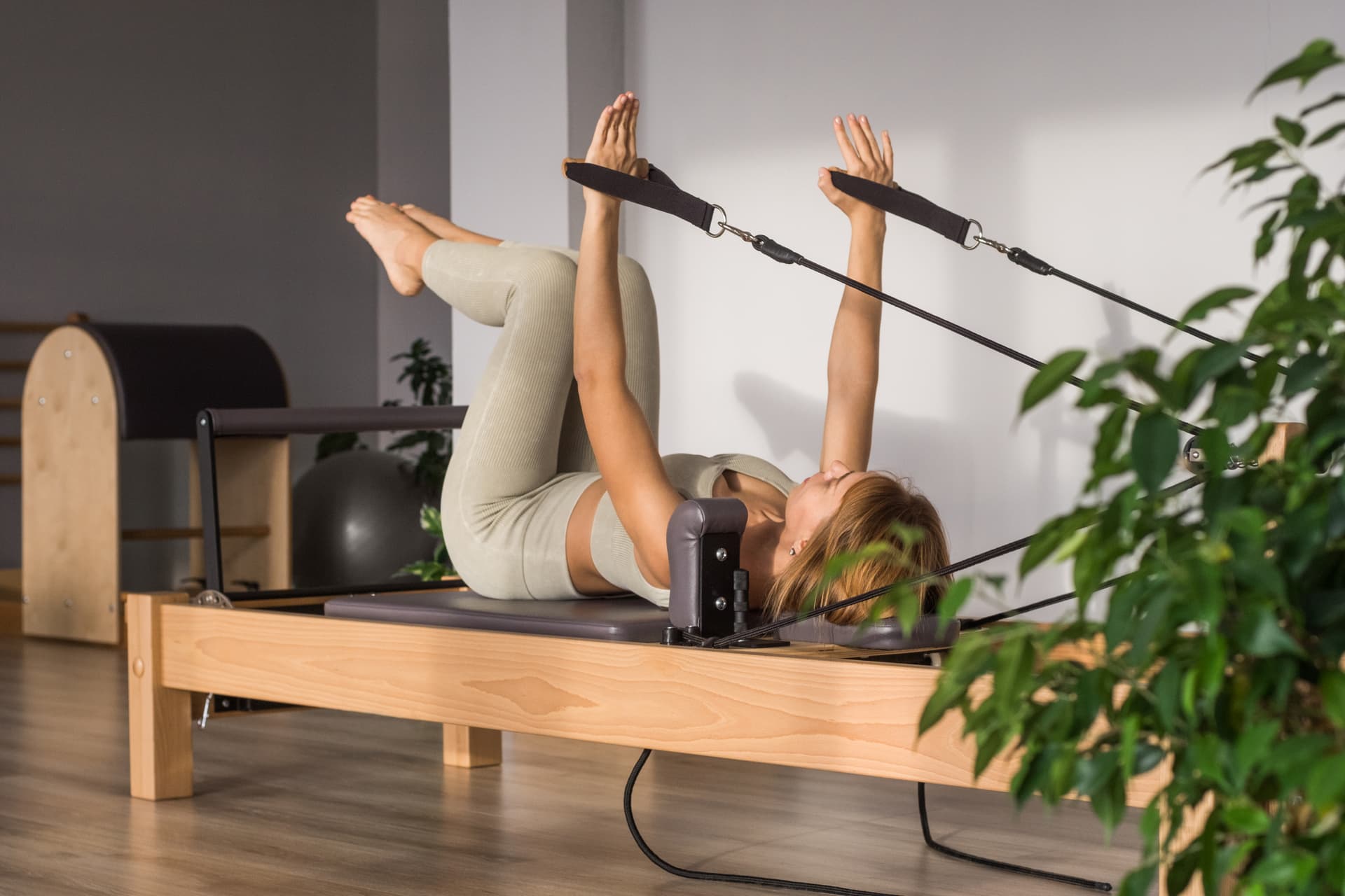 Cours de Pilates sur reformer au studio Pilates NRJ à Chaudfontaine près de Liège